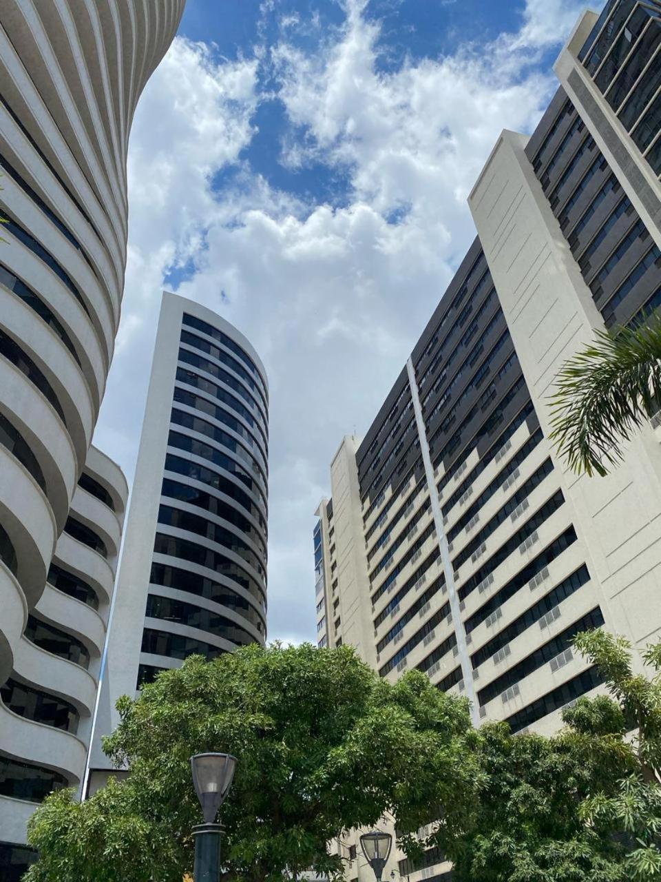 Puerto Santa Ana, Torres Bellini, 2 Dormitorios, Parqueo Guayaquil Exterior foto